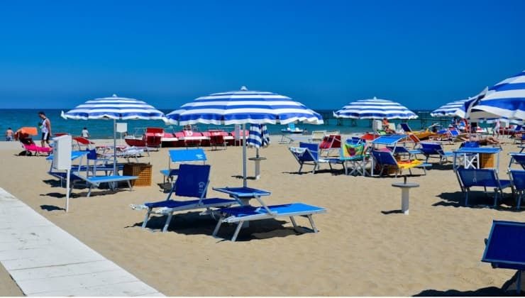 spiaggia libera pagare 