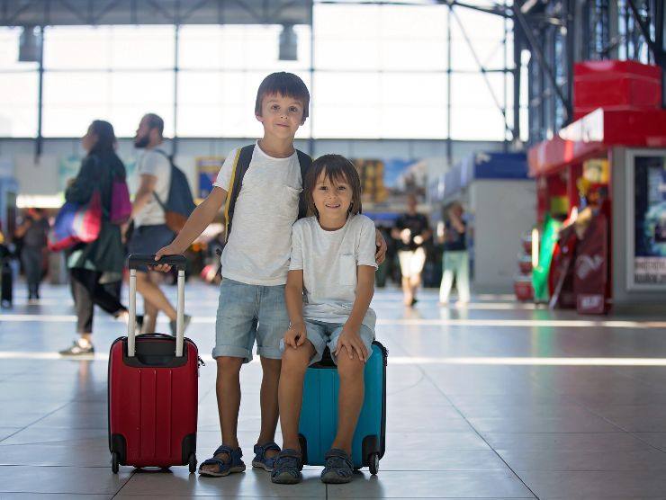consigli viaggio all'estero bambini