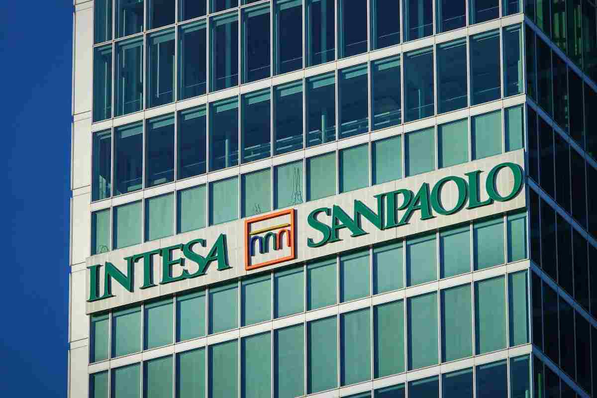 intesa sanpaolo: il caso