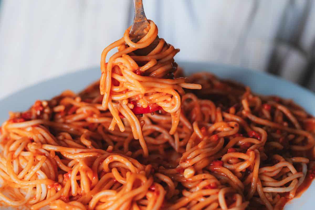 spaghetti assassina checco zalone