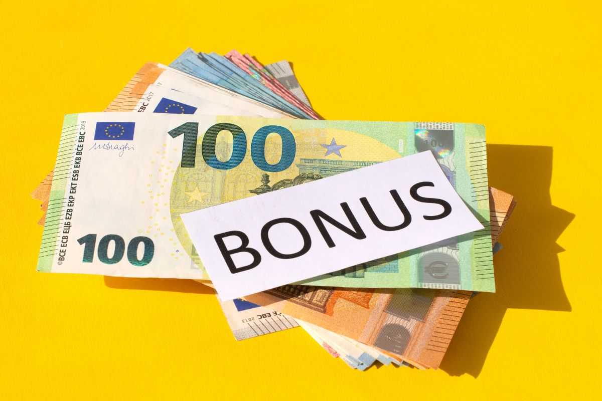 Se hai la carta acquisti non gettarla via: per te altri 80 euro di bonus caricati nei prossimi giorni  --- (Fonte immagine: https://www.turiweb.it/wp-content/uploads/2023/09/bonus-18092023-turiweb.it_.jpg)