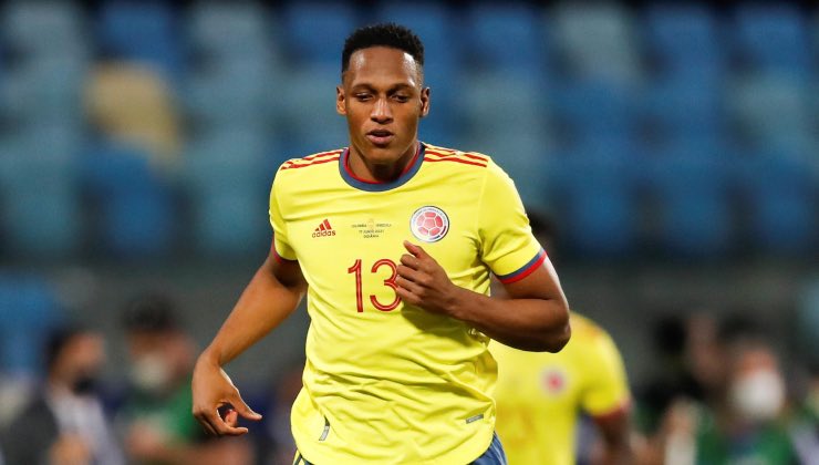 Brutto infortunio per il difensore della Fiorentina Yerry Mina