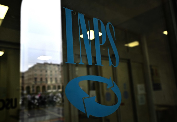 Perché il bando INPS per assumere diplomati non è ancora uscito? Arriva un comunicato ufficiale