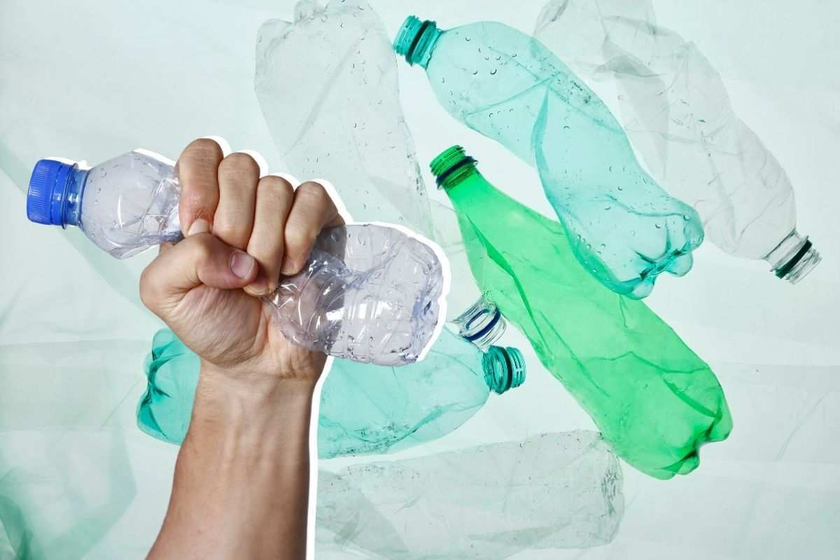 Bottiglie di plastica, come riciclarle